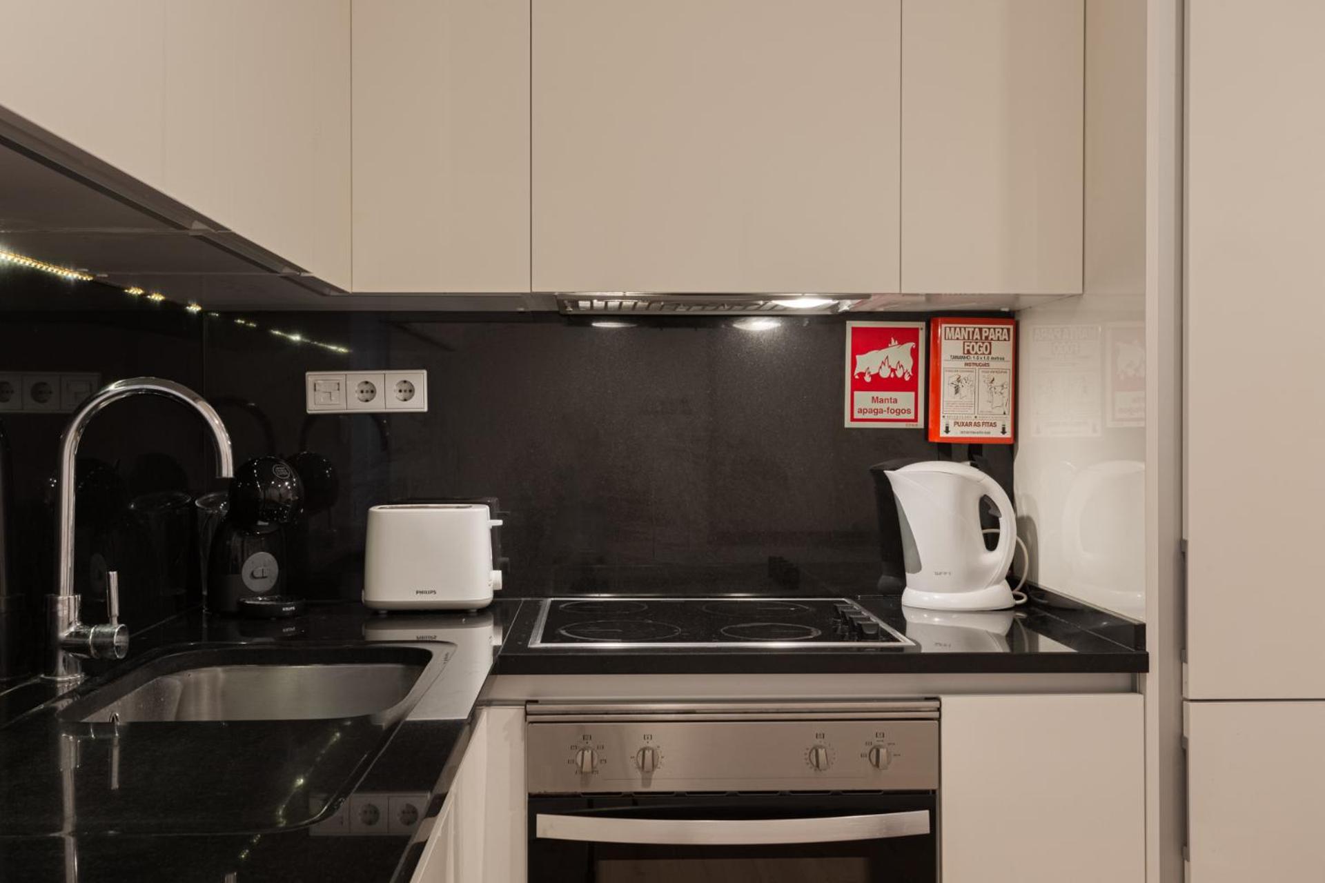 Chic 1-bedroom In Cais Do Sodre - Modern And Apartment *